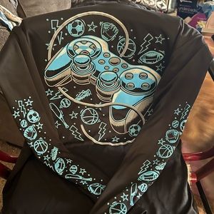 Like New Tek Gear Long Sleeve Shirt Size XL